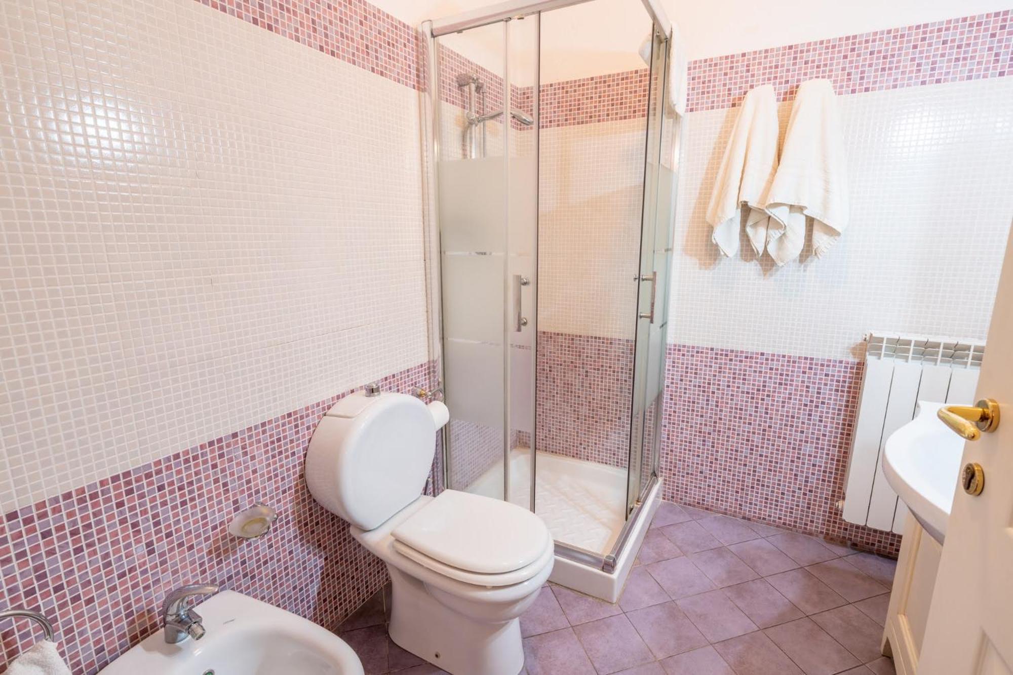 Alhambra - Guest House Di Charme 기아레 외부 사진
